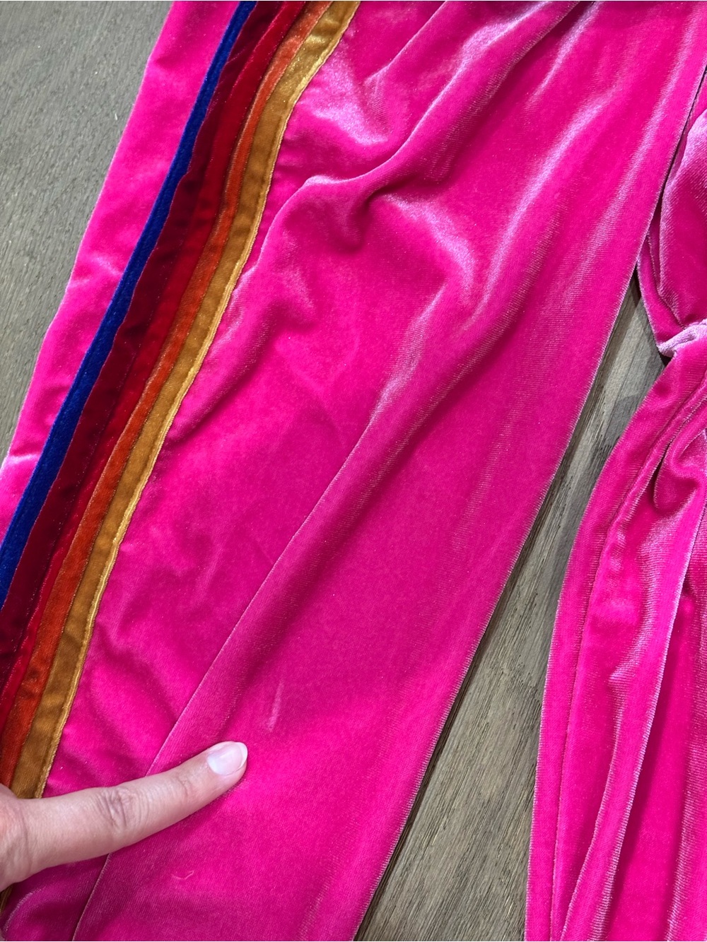 Aviator Nation Pink Classic Velvet Rainbow 5-Stripe Sweatpants Joggers Rare - XS - Picture 6 of 9